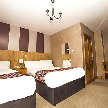Hotel The Frontier 3*