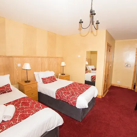 The Frontier Otel 3*