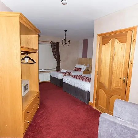 The Frontier Otel Bridgend